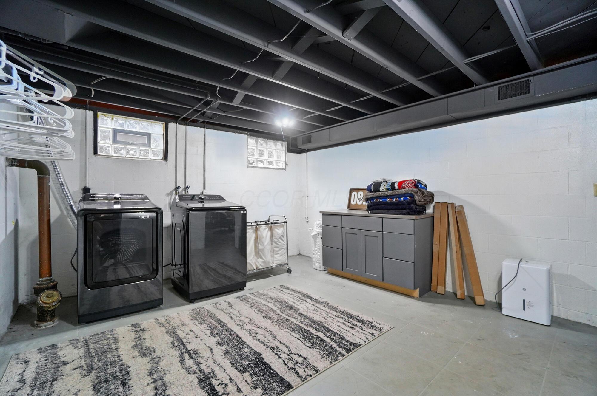 1004 Kenwood Lane, Columbus, Ohio image 35