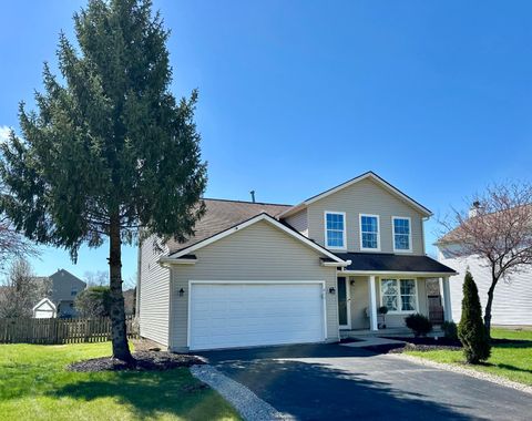Photo of 617 Keltonhurst Drive, Pataskala, OH 43062 (MLS # 226009511)