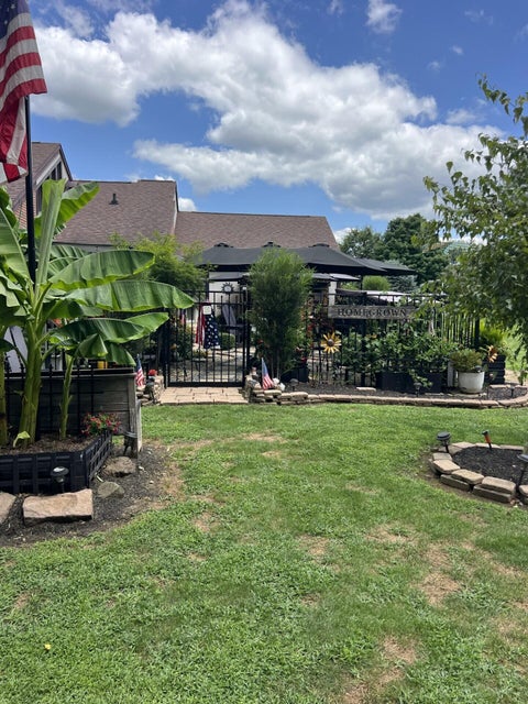Tiny photo for 1433 Amesbury Lane, Newark, OH 43055 (MLS # 226027738)