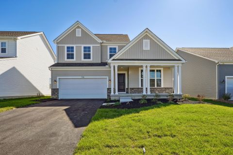 Photo of 738 Clark Drive, Reynoldsburg, OH 43068 (MLS # 225037605)