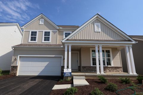 Photo of 738 Clark Drive, Reynoldsburg, OH 43068 (MLS # 225037605)