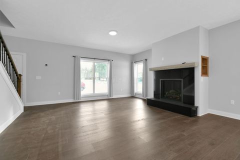 Tiny photo for 4612 Harlem Road, Galena, OH 43021 (MLS # 226000633)