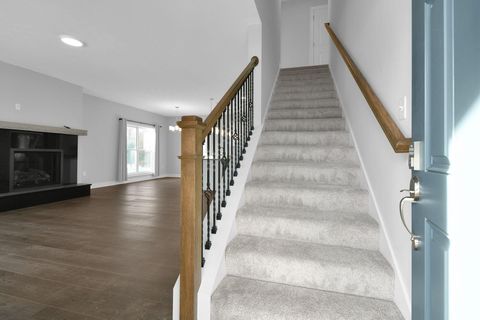 Tiny photo for 4612 Harlem Road, Galena, OH 43021 (MLS # 226000633)