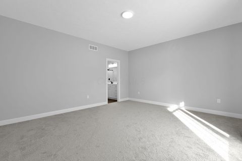 Tiny photo for 4612 Harlem Road, Galena, OH 43021 (MLS # 226000633)