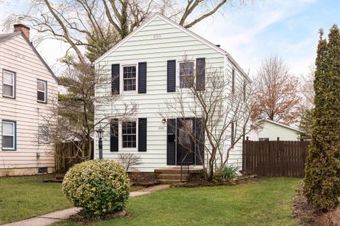 Photo of 2981 Norwood Street, Columbus, OH 43224 (MLS # 226008632)