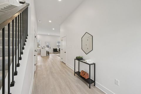 Tiny photo for 92 E Innis Avenue, Columbus, OH 43207 (MLS # 225045242)