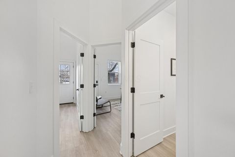 Tiny photo for 92 E Innis Avenue, Columbus, OH 43207 (MLS # 225045242)