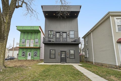 Tiny photo for 92 E Innis Avenue, Columbus, OH 43207 (MLS # 225045242)
