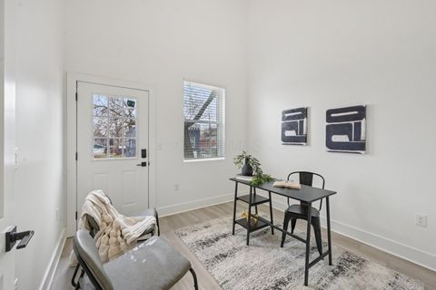 Tiny photo for 92 E Innis Avenue, Columbus, OH 43207 (MLS # 225045242)