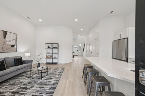 Tiny photo for 92 E Innis Avenue, Columbus, OH 43207 (MLS # 225045242)