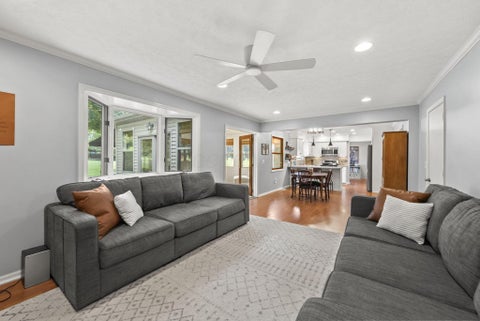 Tiny photo for 516 Stedway Court, Columbus, OH 43230 (MLS # 226027742)