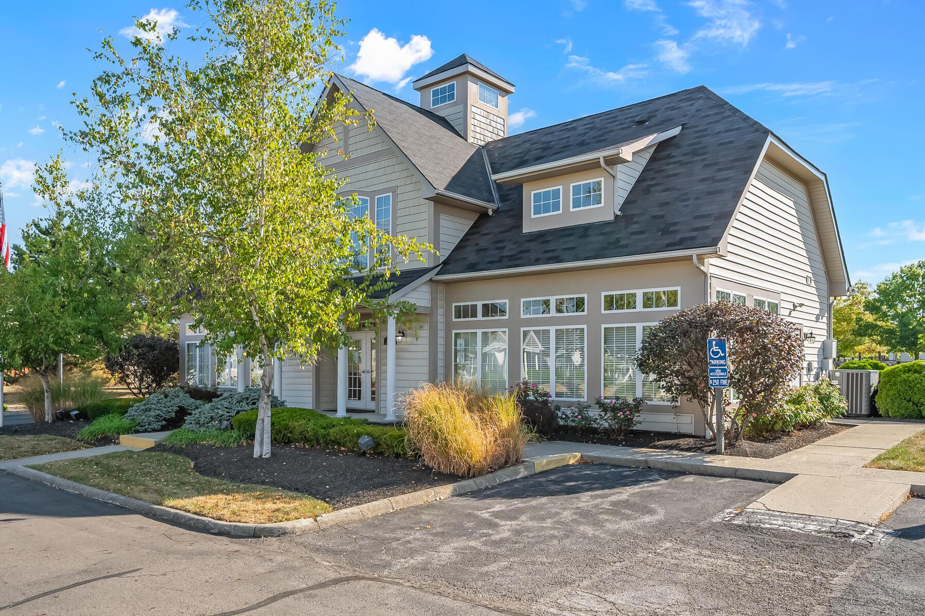 243 Brueghel Road, Blacklick, Ohio image 28