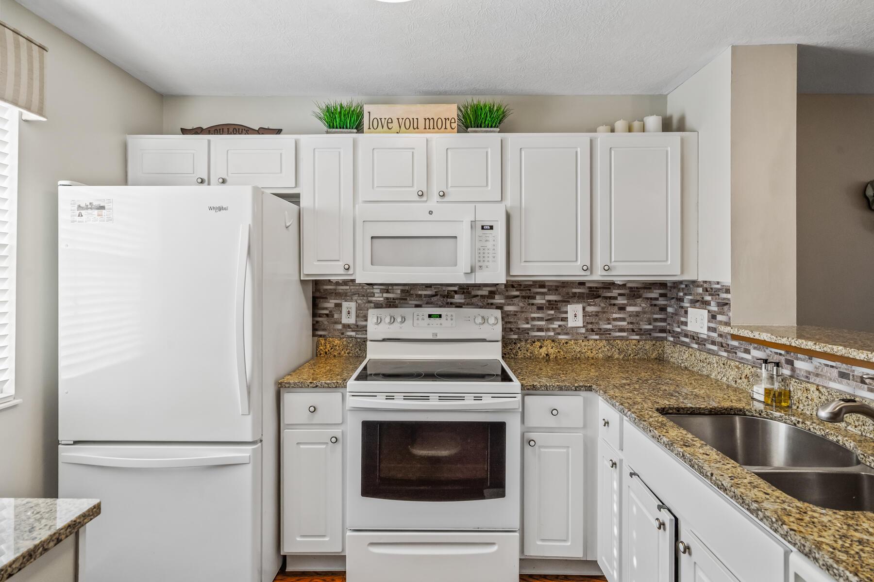 243 Brueghel Road, Blacklick, Ohio image 5