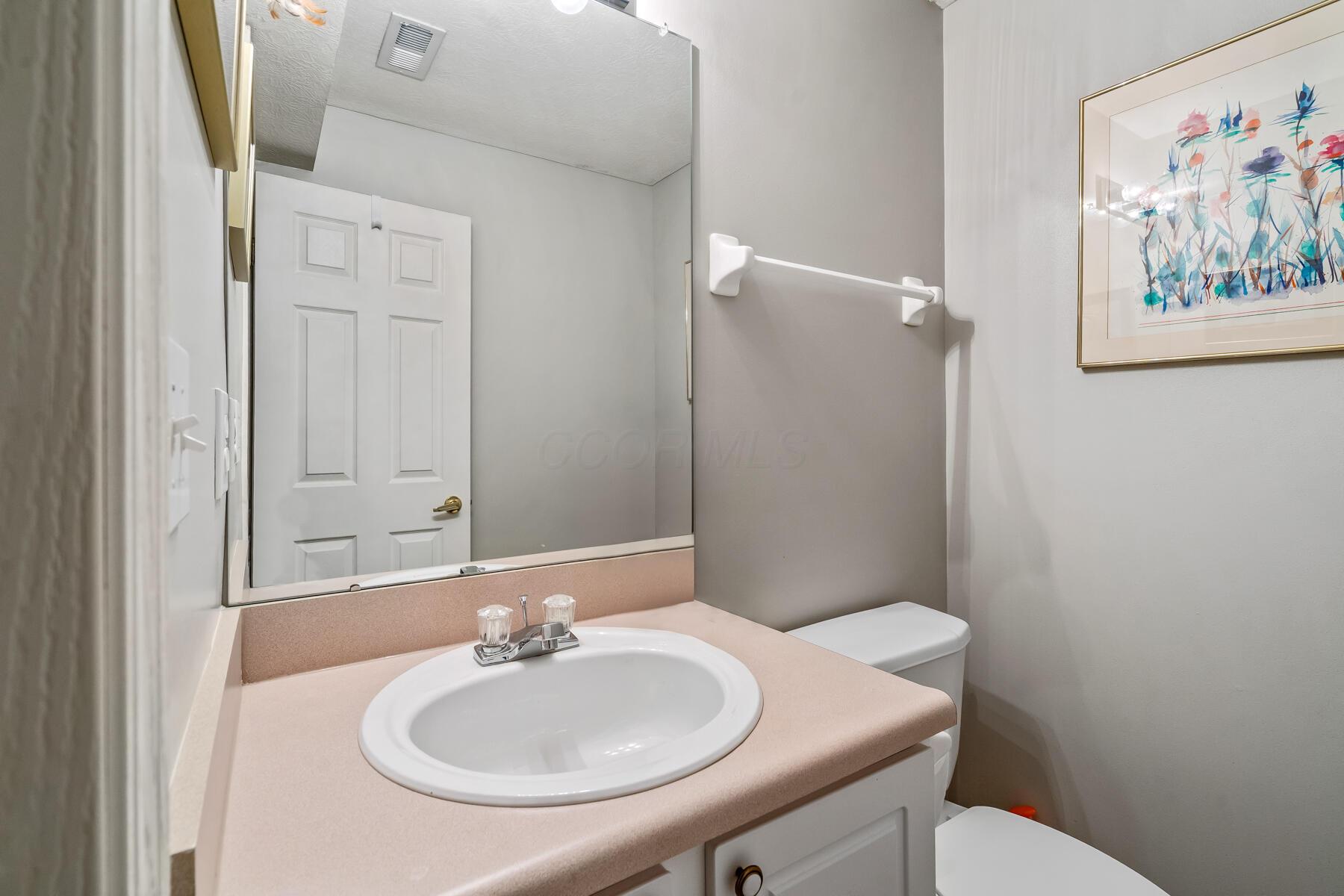 243 Brueghel Road, Blacklick, Ohio image 24