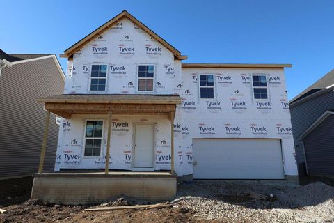 Photo of 183 Mahogany Drive, Lewis Center, OH 43035 (MLS # 226003373)