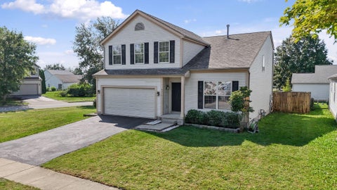 Photo of 6217 Plumfield Drive, Canal Winchester, OH 43110 (MLS # 226033590)