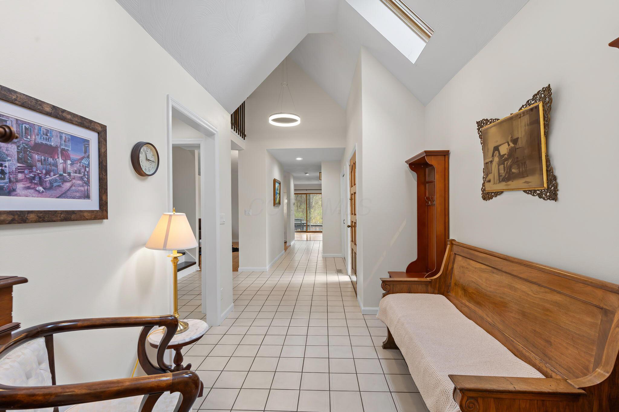 8252 Northwoods Court, Columbus, Ohio image 16