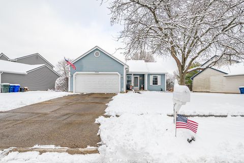 Tiny photo for 7940 Schoolside Drive, Westerville, OH 43081 (MLS # 225044684)