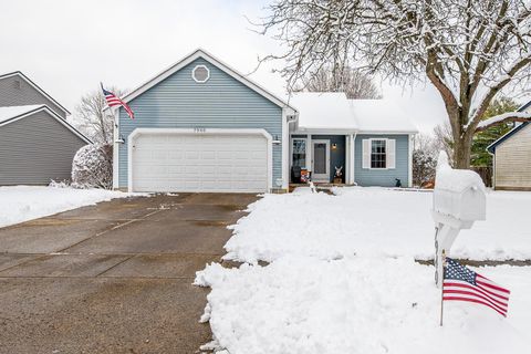 Tiny photo for 7940 Schoolside Drive, Westerville, OH 43081 (MLS # 225044684)