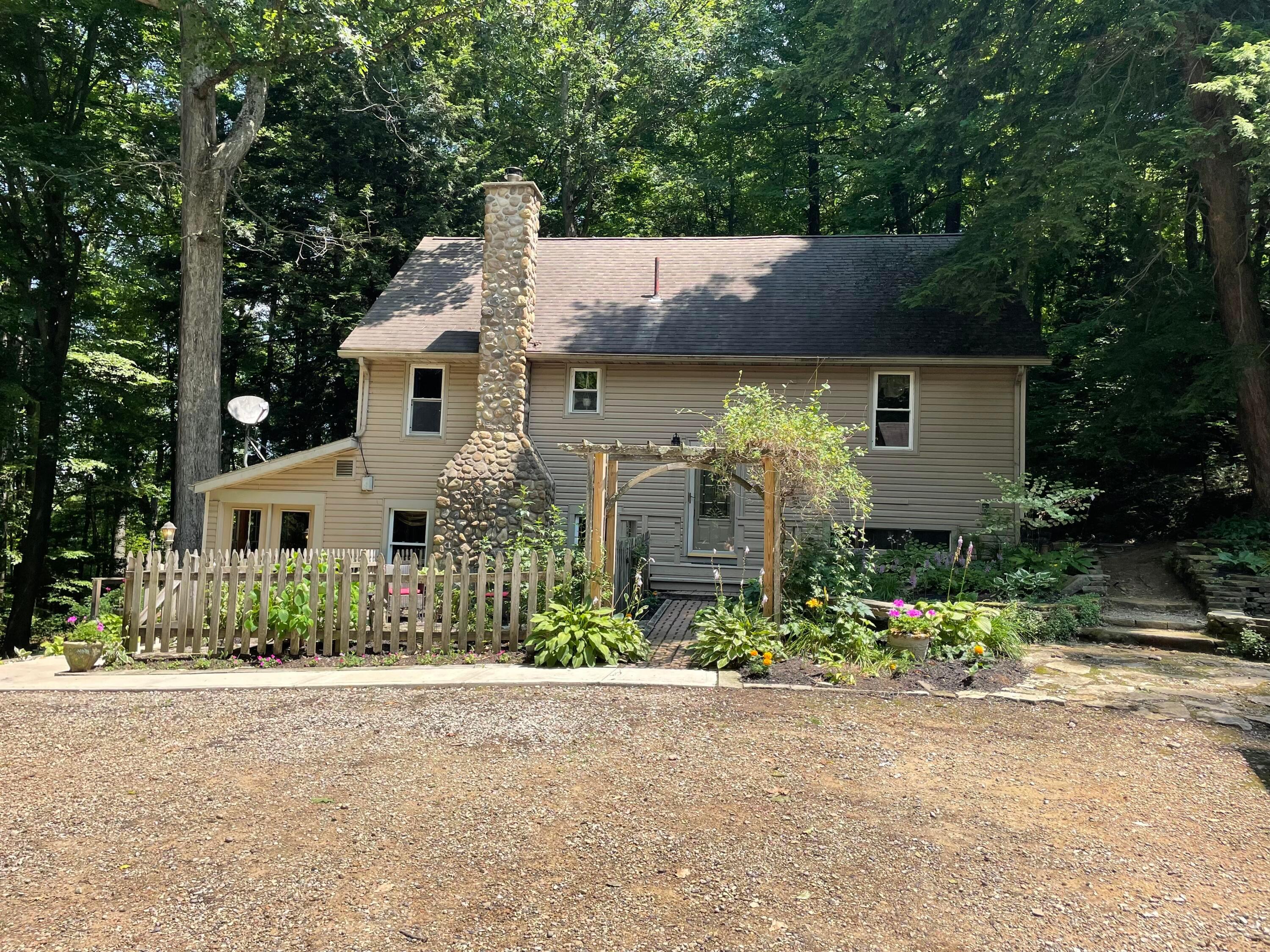 5799 Garber Road, Bellville, Ohio image 1