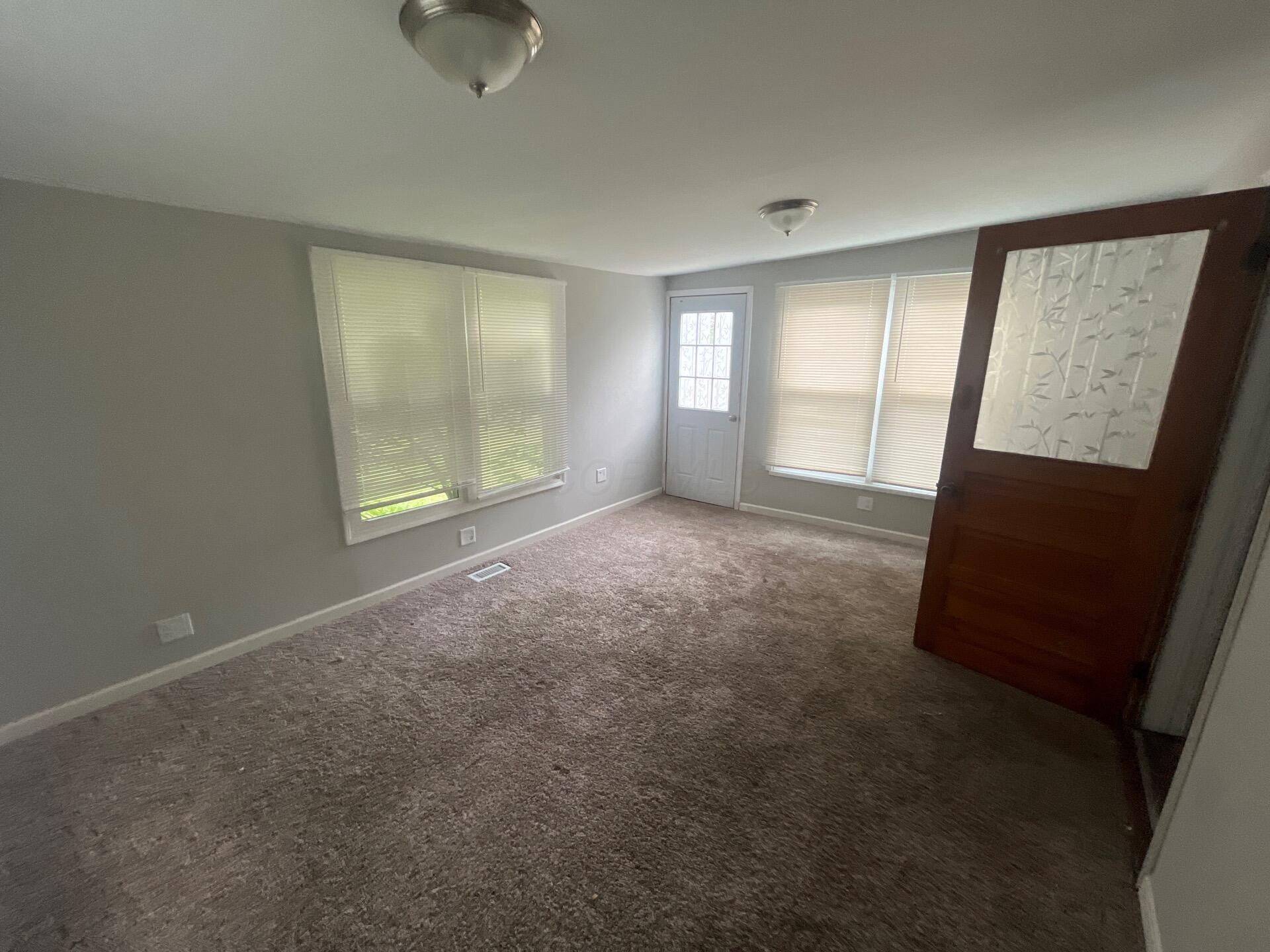 1227 Hart Road, Columbus, Ohio image 17