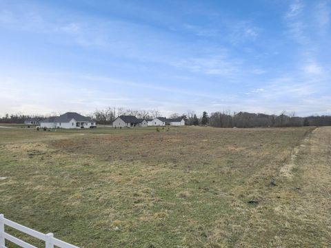 Photo of 5795 Lithopolis Winchester Road NW, Canal Winchester, OH 43110 (MLS # 226000772)