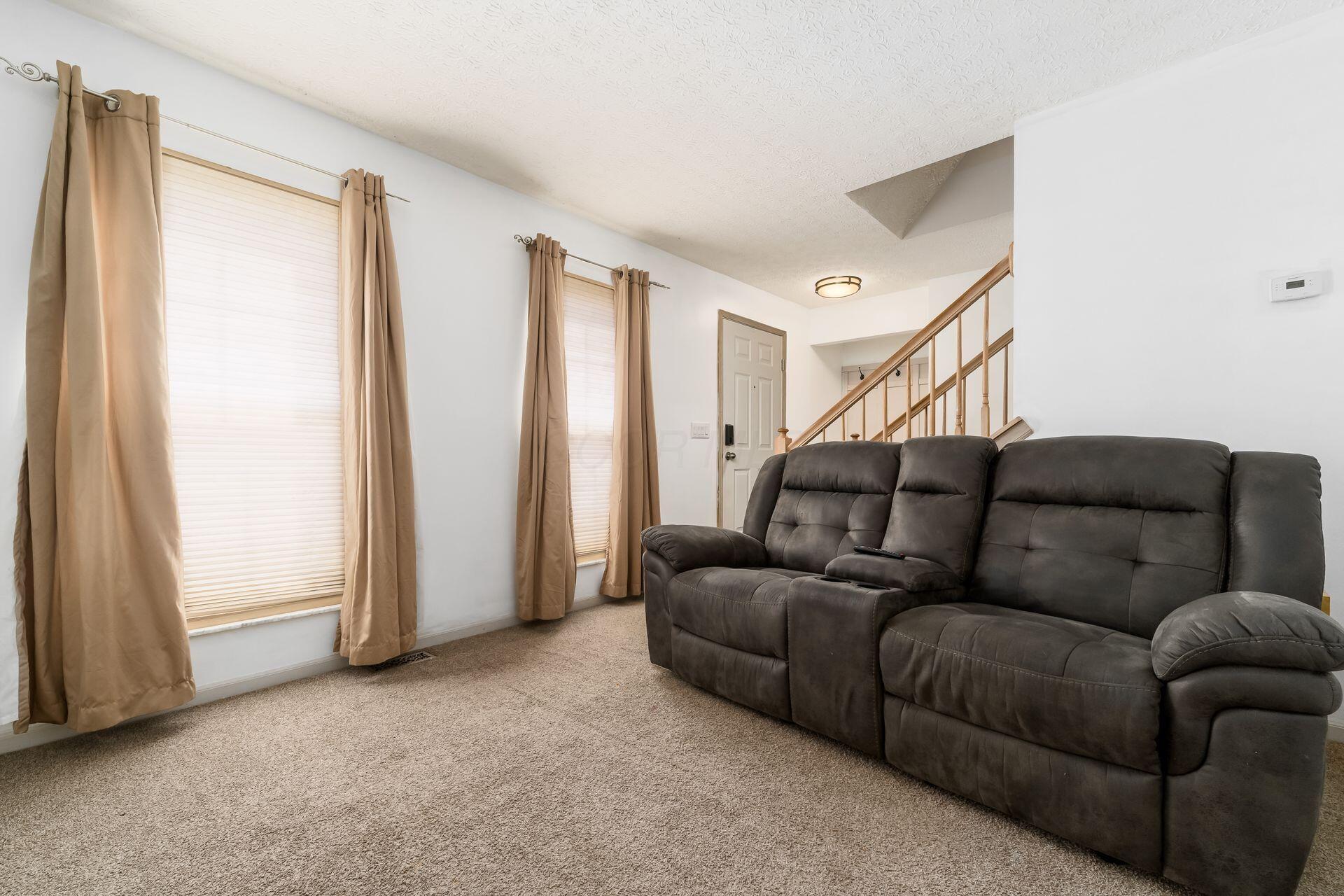 7236 Havencroft Drive, Reynoldsburg, Ohio image 4