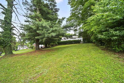 Tiny photo for 220 Grand Avenue, Chillicothe, OH 45601 (MLS # 226019807)