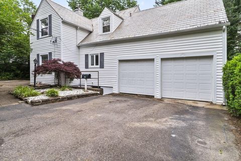 Tiny photo for 220 Grand Avenue, Chillicothe, OH 45601 (MLS # 226019807)