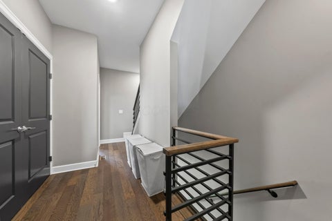 Tiny photo for 976 Pullman Place 26 #26, Grandview Heights, OH 43212 (MLS # 226036248)