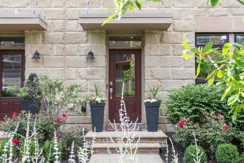 Tiny photo for 976 Pullman Place 26 #26, Grandview Heights, OH 43212 (MLS # 226036248)