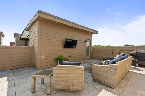 Tiny photo for 976 Pullman Place 26 #26, Grandview Heights, OH 43212 (MLS # 226036248)