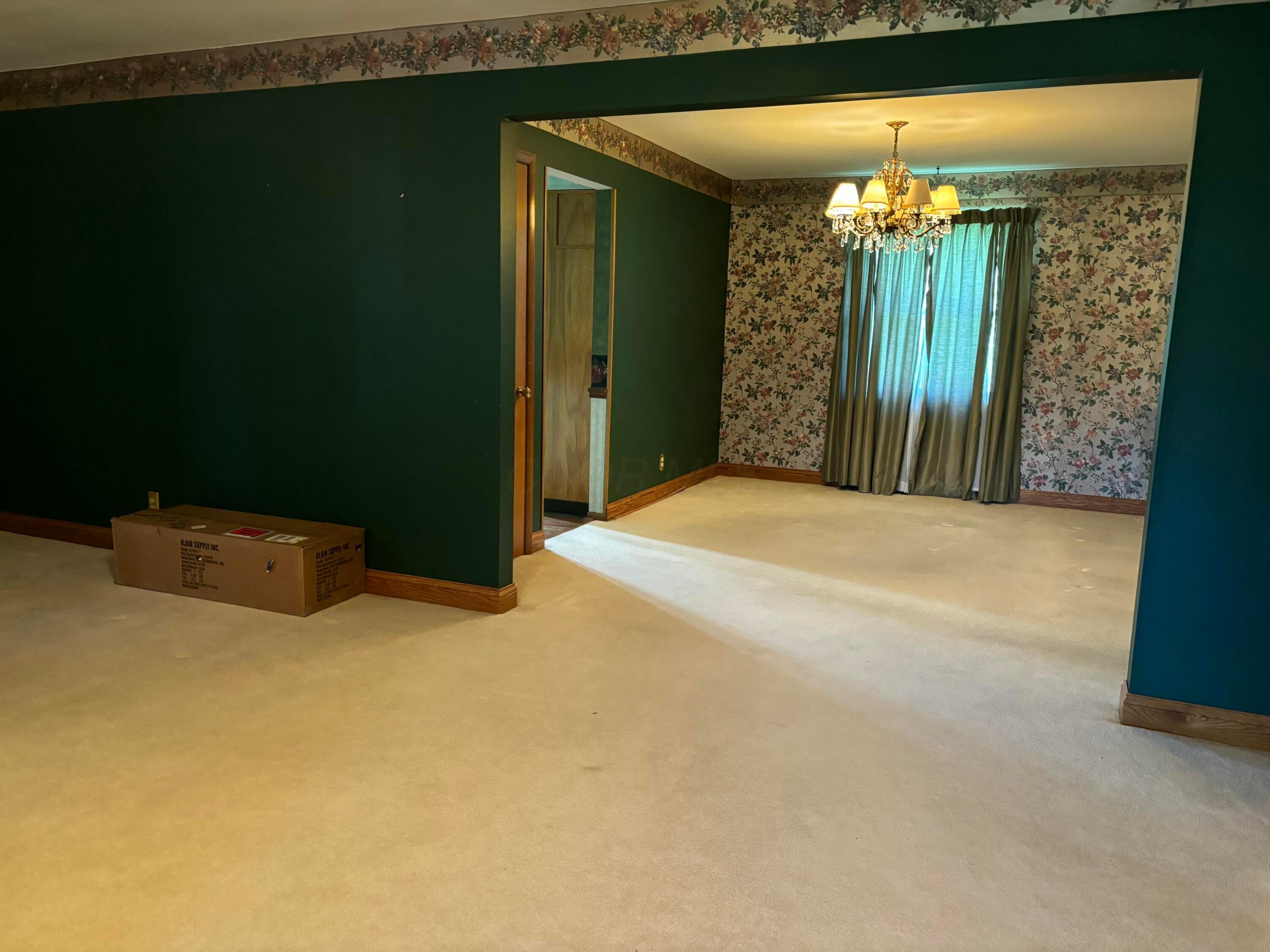 9473 Circle Drive, Pickerington, Ohio image 4