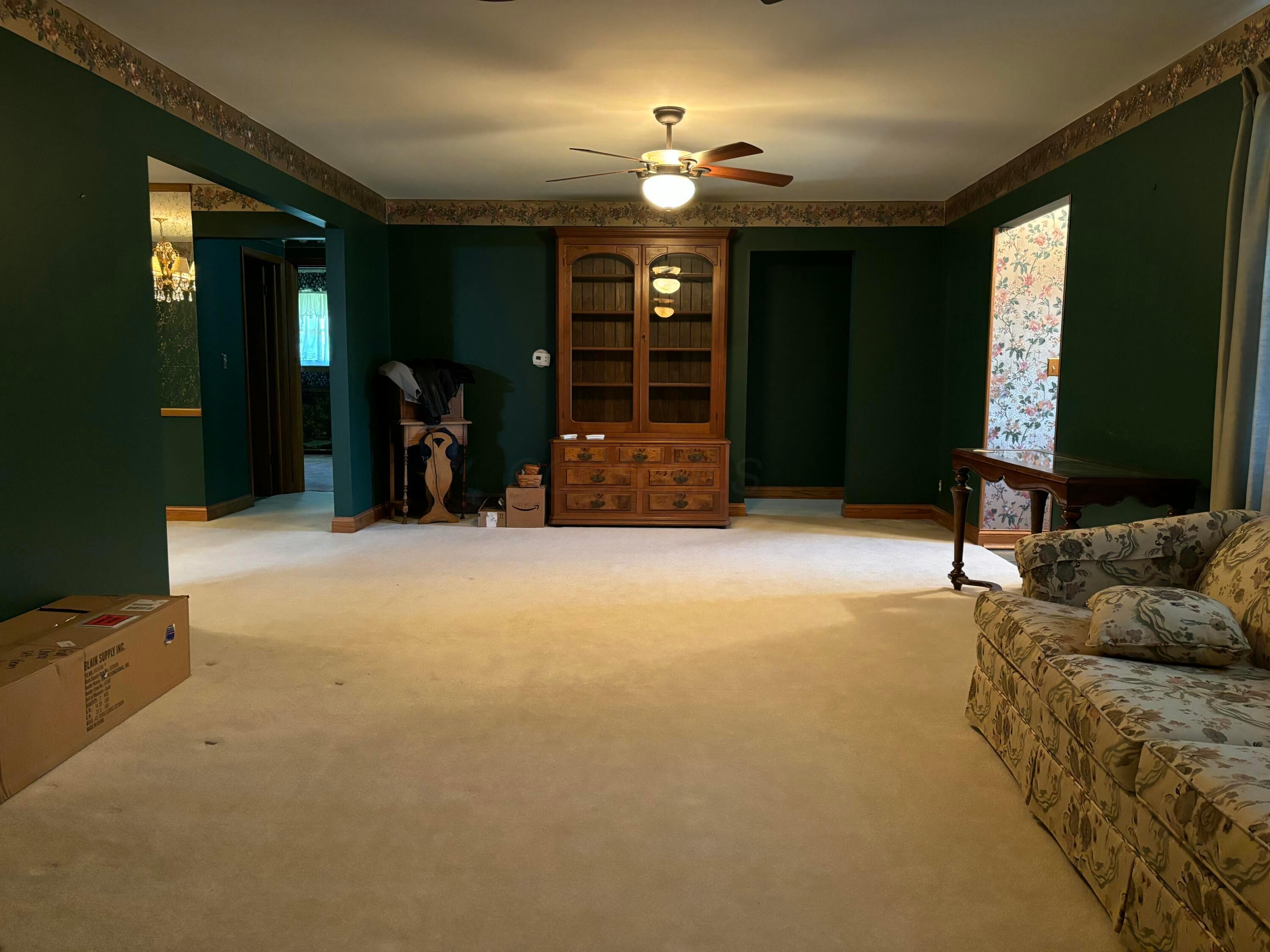 9473 Circle Drive, Pickerington, Ohio image 3