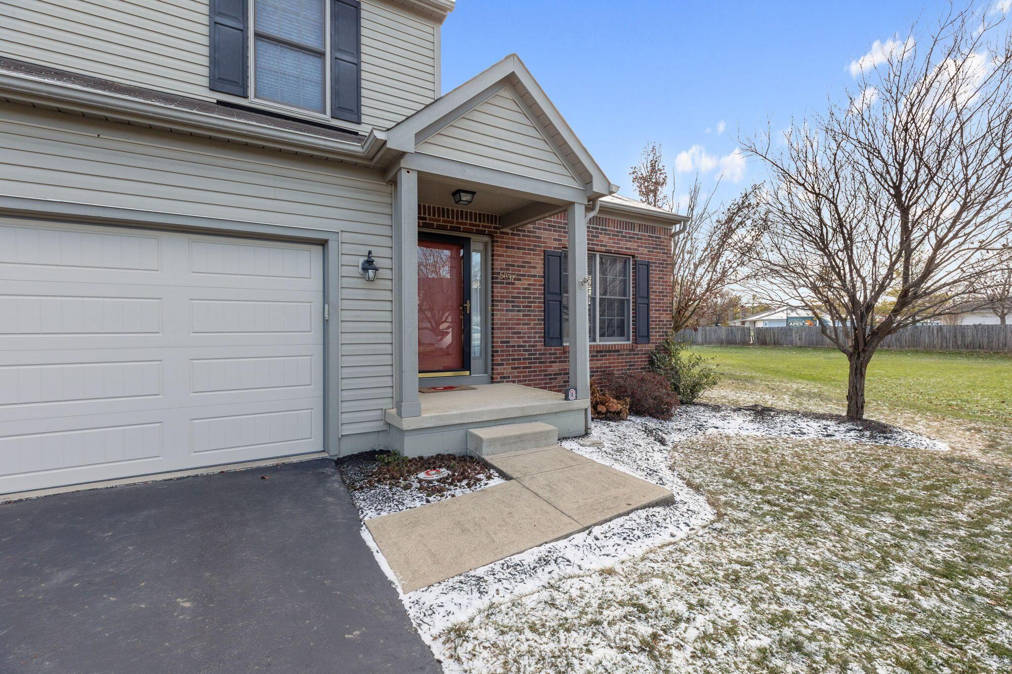 5037 Langcroft Drive, Hilliard, Ohio image 8