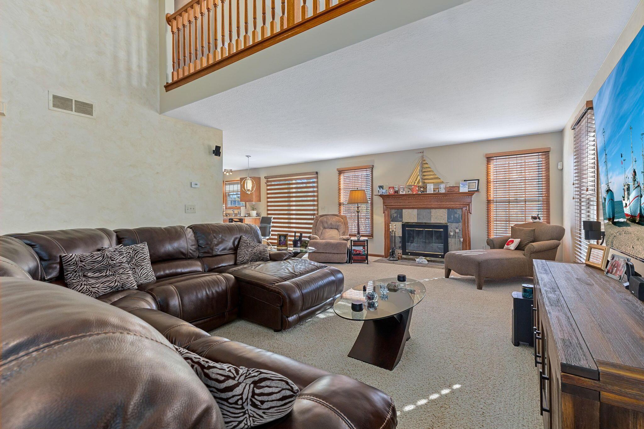 5037 Langcroft Drive, Hilliard, Ohio image 15