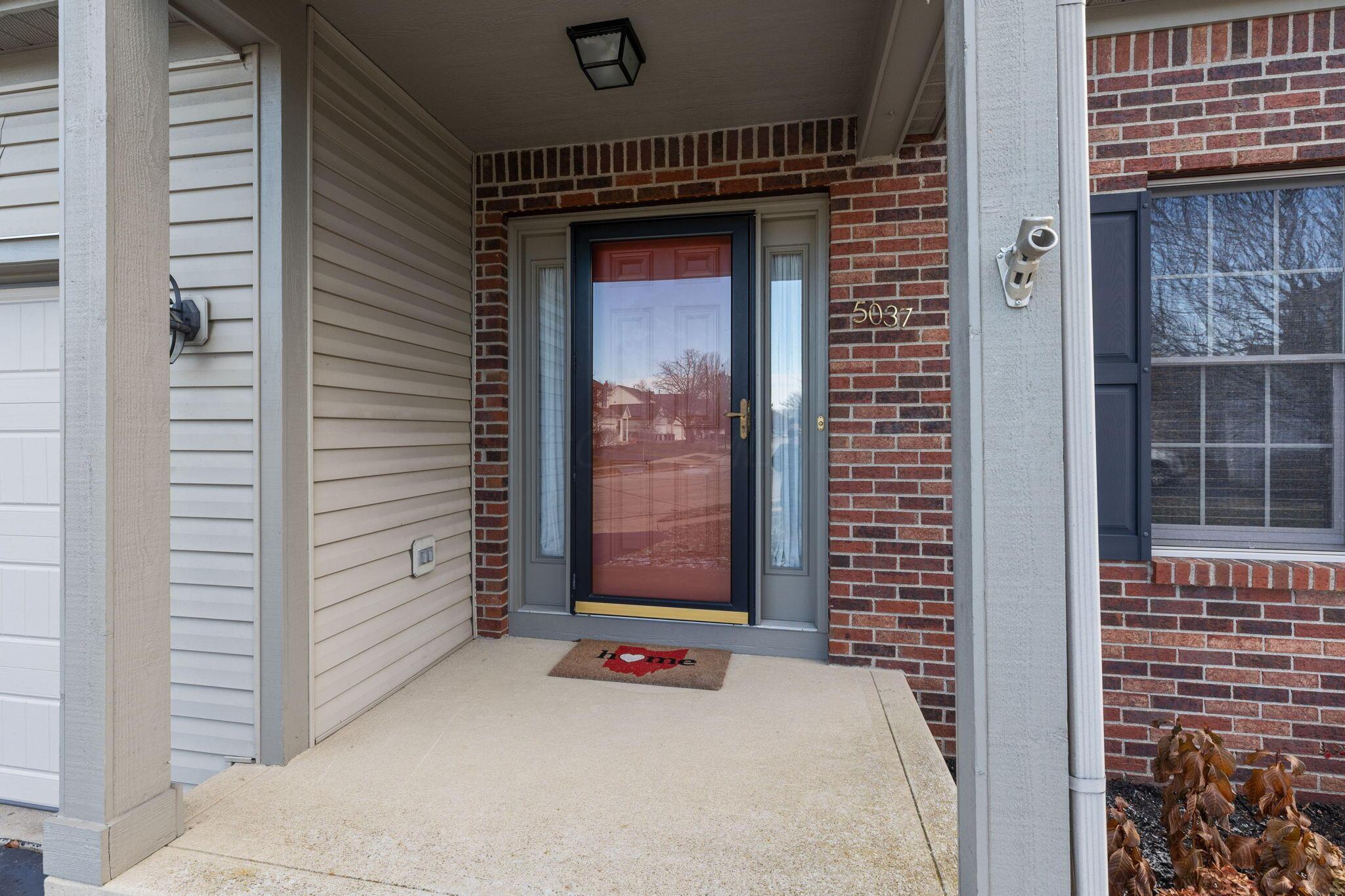5037 Langcroft Drive, Hilliard, Ohio image 9