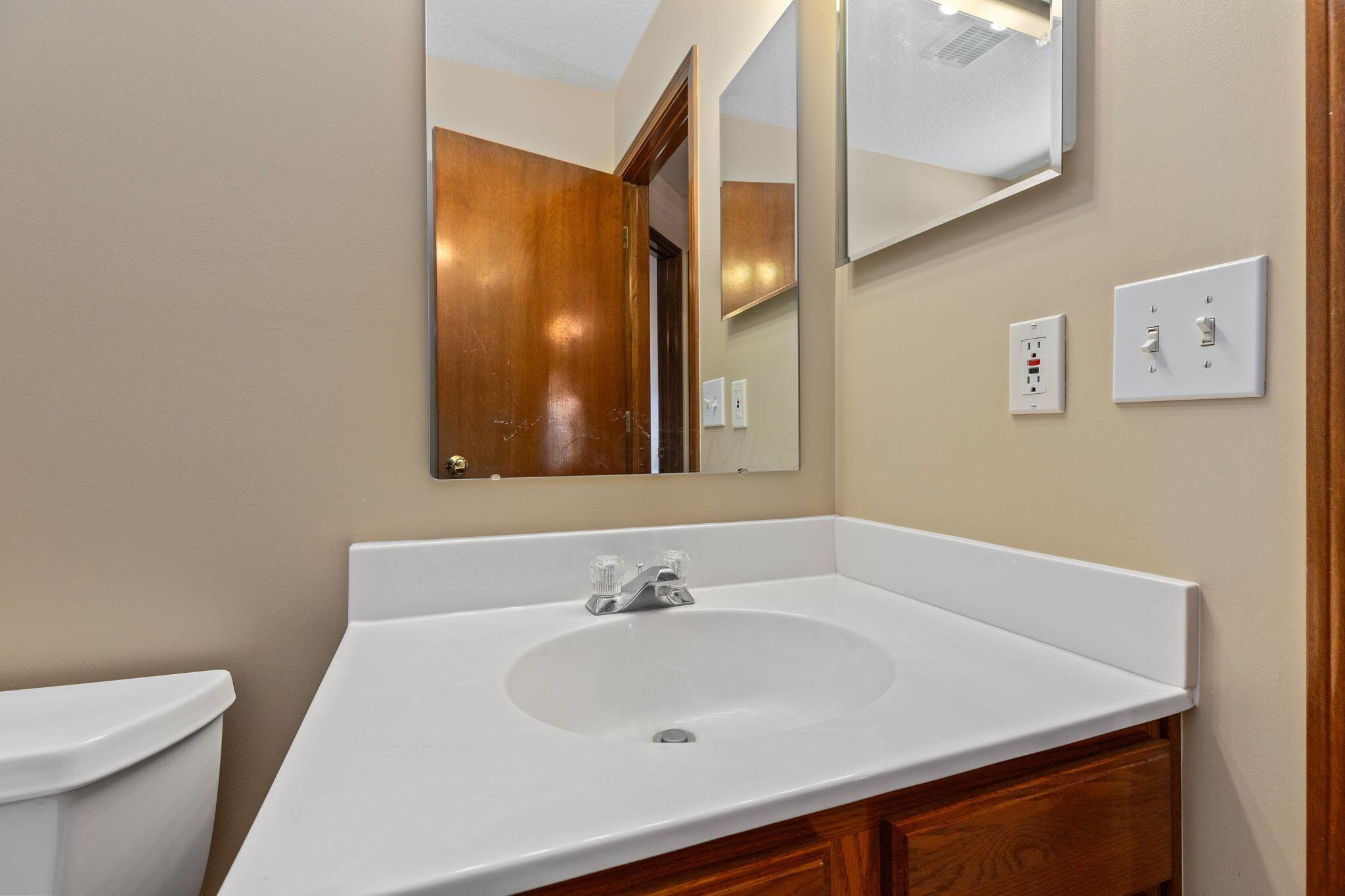 5037 Langcroft Drive, Hilliard, Ohio image 48
