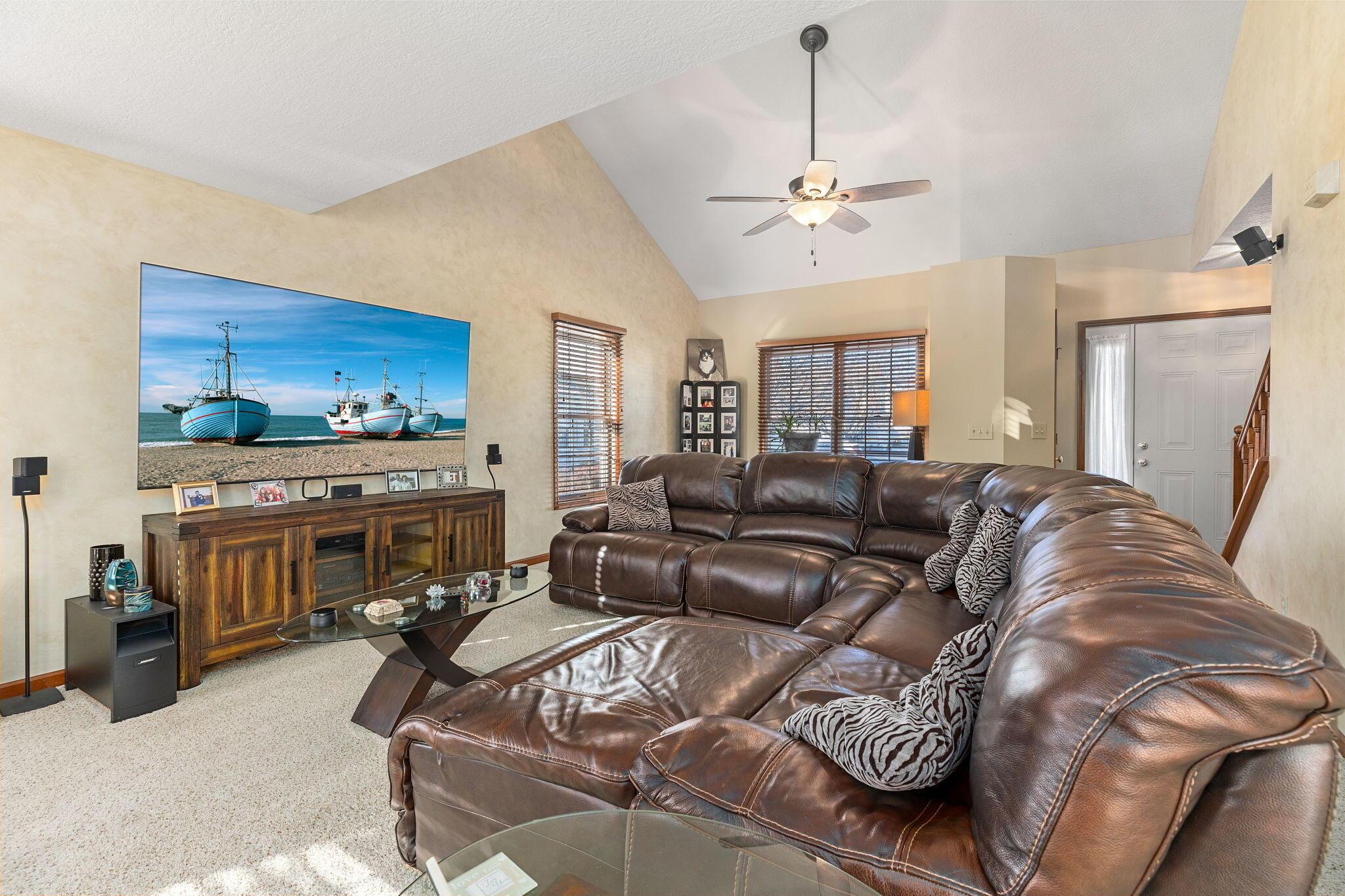 5037 Langcroft Drive, Hilliard, Ohio image 13