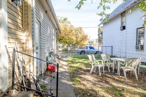 Tiny photo for 99 Hoover Street, Newark, OH 43055 (MLS # 225039698)