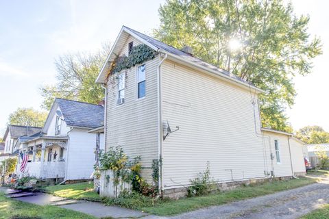 Tiny photo for 99 Hoover Street, Newark, OH 43055 (MLS # 225039698)