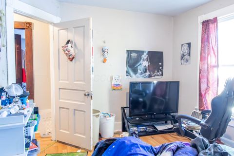 Tiny photo for 99 Hoover Street, Newark, OH 43055 (MLS # 225039698)
