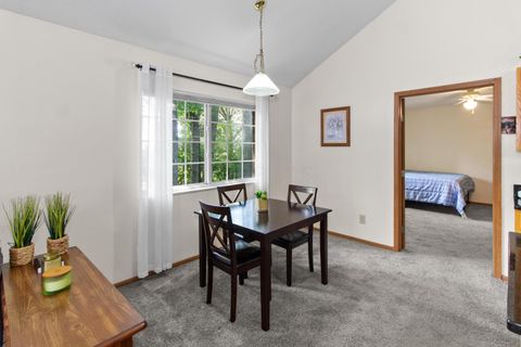 Tiny photo for 6069 Blendon Chase Drive 17 #17, Westerville, OH 43081 (MLS # 225045900)