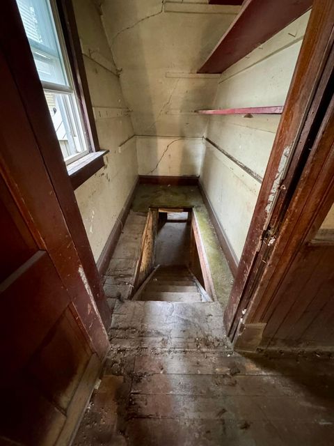 Tiny photo for 50 Hawkes Avenue, Columbus, OH 43222 (MLS # 225036919)