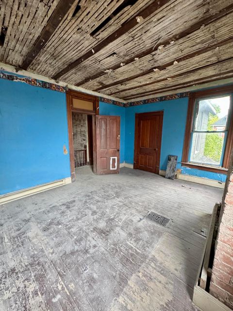 Tiny photo for 50 Hawkes Avenue, Columbus, OH 43222 (MLS # 225036919)