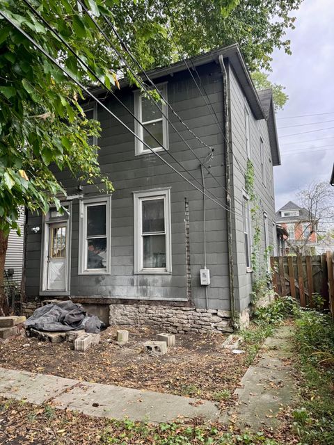 Tiny photo for 50 Hawkes Avenue, Columbus, OH 43222 (MLS # 225036919)