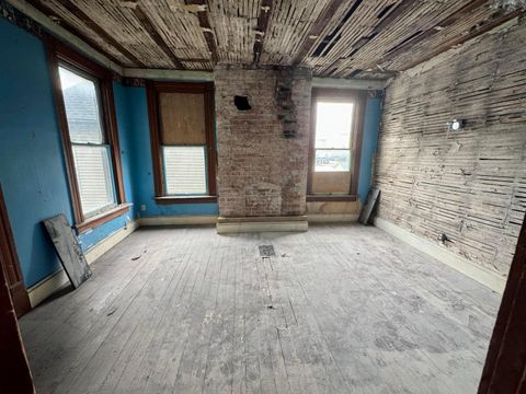 Tiny photo for 50 Hawkes Avenue, Columbus, OH 43222 (MLS # 225036919)