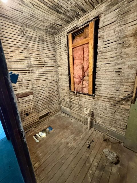 Tiny photo for 50 Hawkes Avenue, Columbus, OH 43222 (MLS # 225036919)