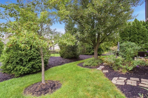 Tiny photo for 6392 Grassmere Drive, Westerville, OH 43082 (MLS # 226037390)