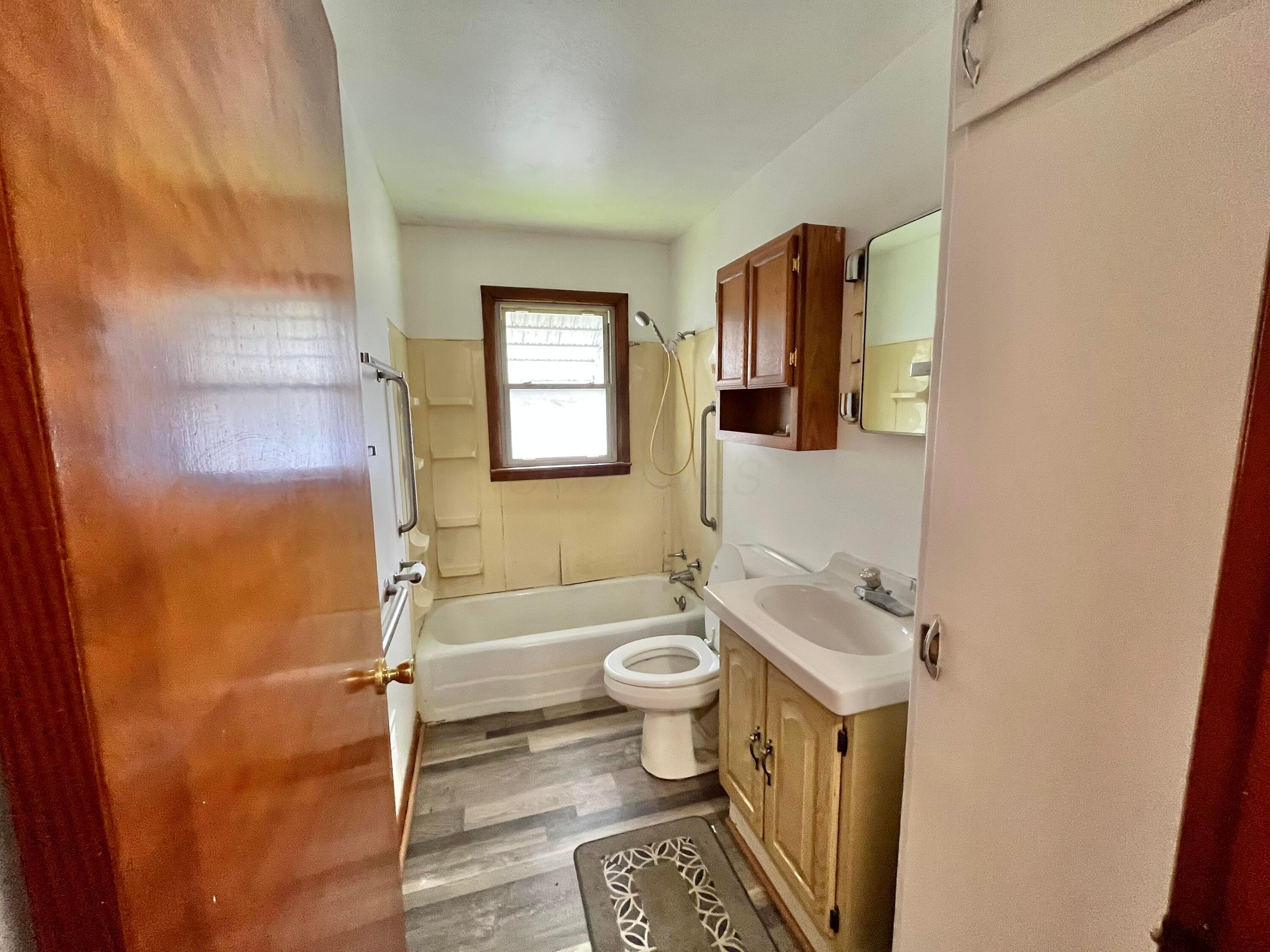221 Adams Street, Lancaster, Ohio image 12